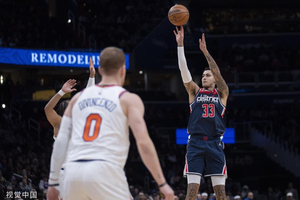 随着起伏 随着起伏