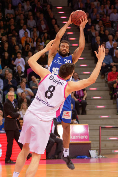 振旗鼓的重 振旗鼓的重